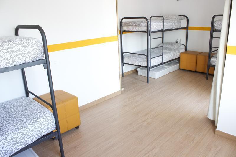 Rich & Poor Hostel 알부페이라 외부 사진